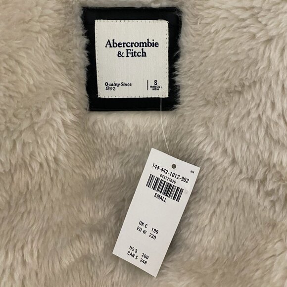 Abercrombie Black and Creme Shearling Jacket - Picture 4 of 4